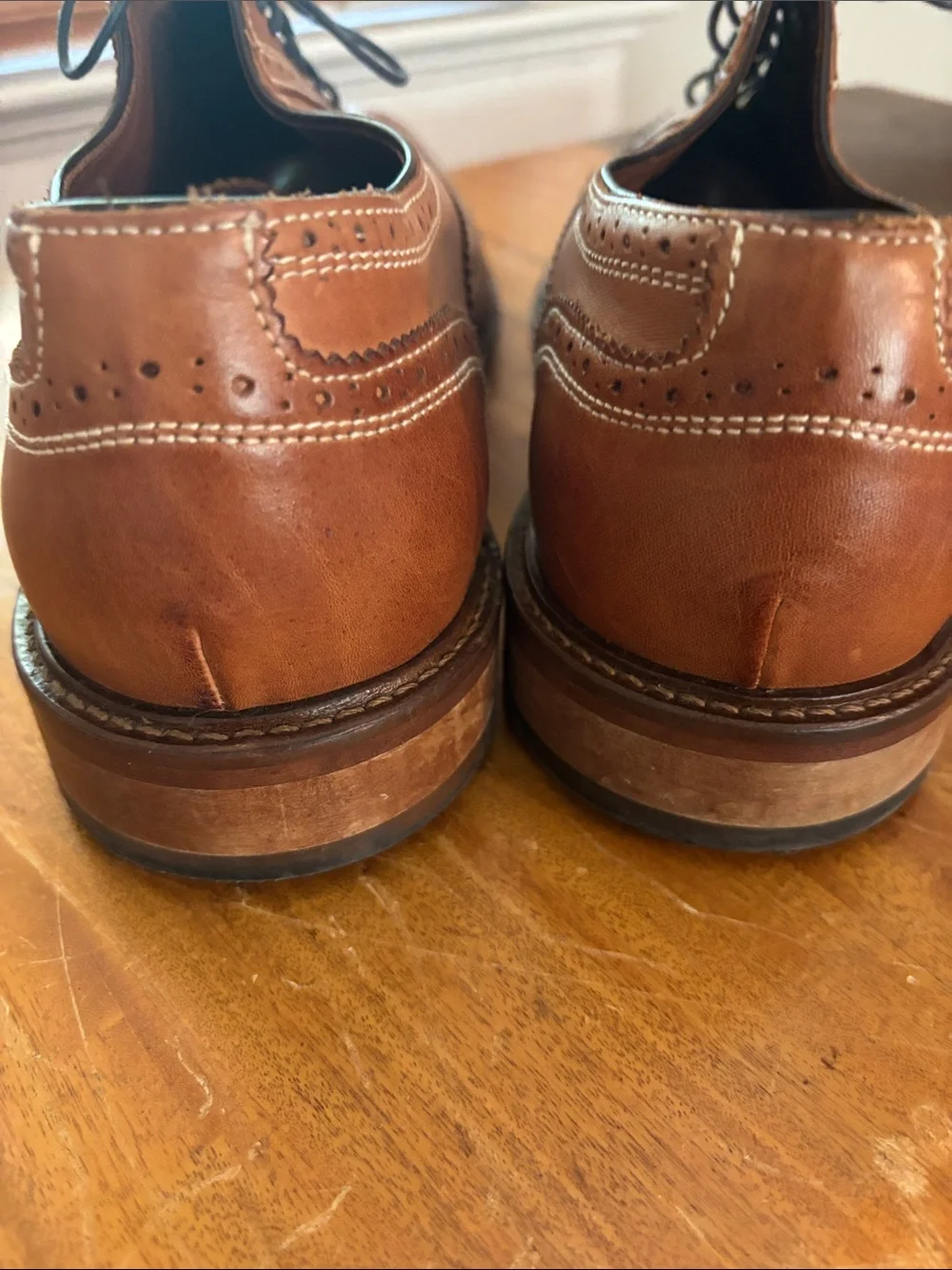 Mercanti Fiorentini Brown Leather Wingtip Oxfords